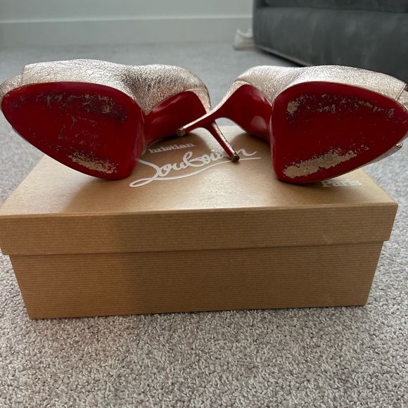 Christian Louboutin rose gold platform pump - Picture 4 of 4
